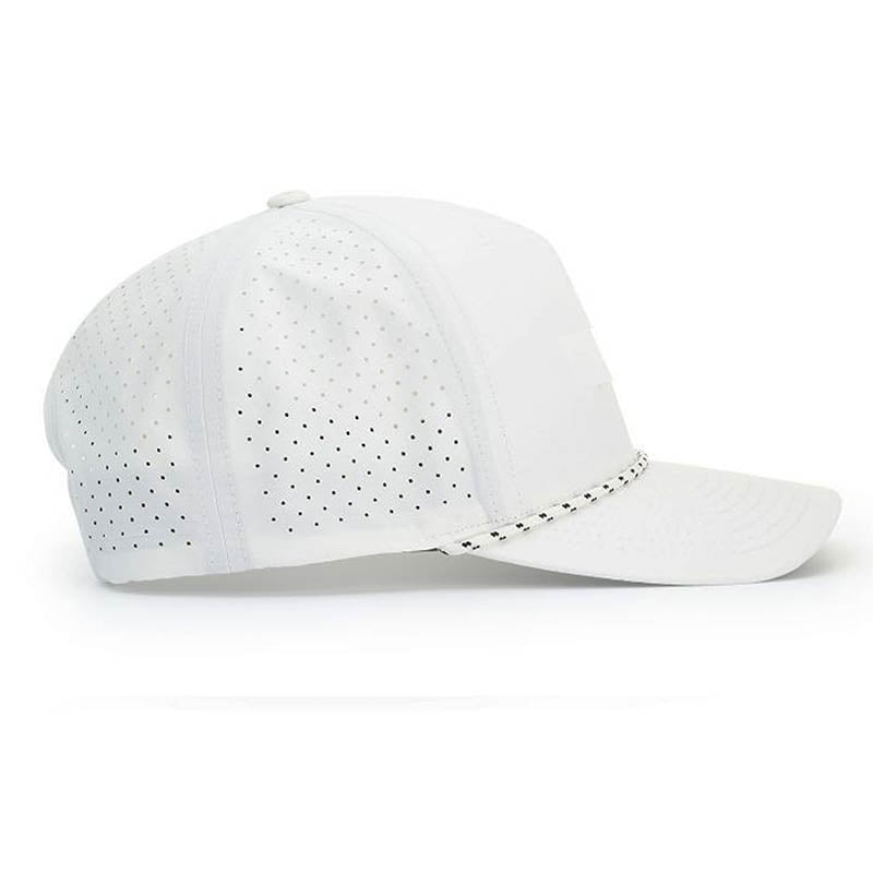 The Shelta Clubhouse Cap in White